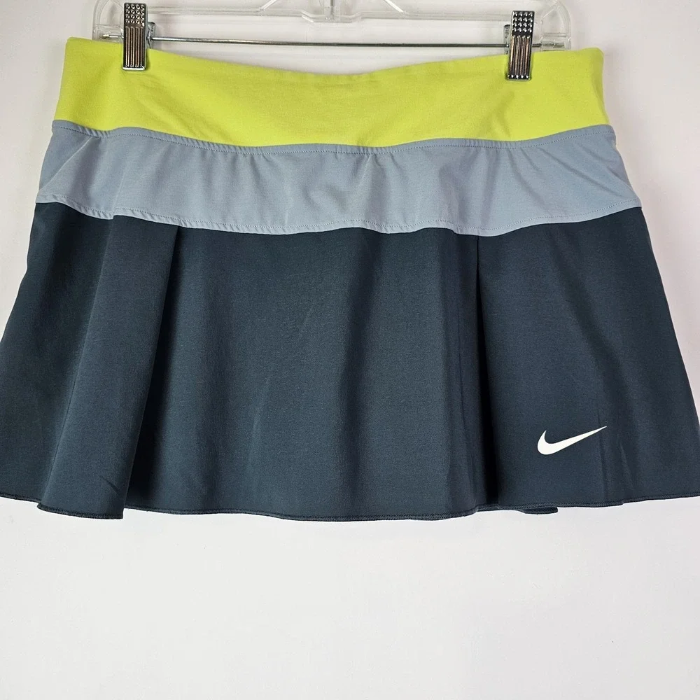 Nike Skort Skirt Womens Size M Dri-Fit Tennis Athletic Neon Yellow Gray Active
